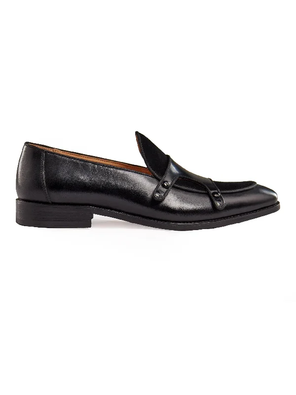 Men's loafers with a decorative buckleBLACK PATENT LEATHER & SUEDE MONK SHOES