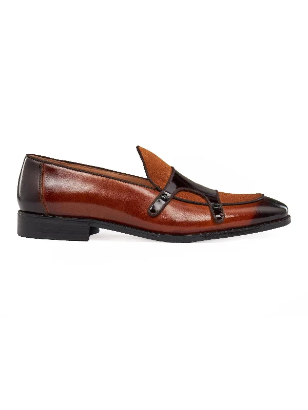 Men's loafers with a low - heeled designBROWN PATENT LEATHER & SUEDE MONK SHOES