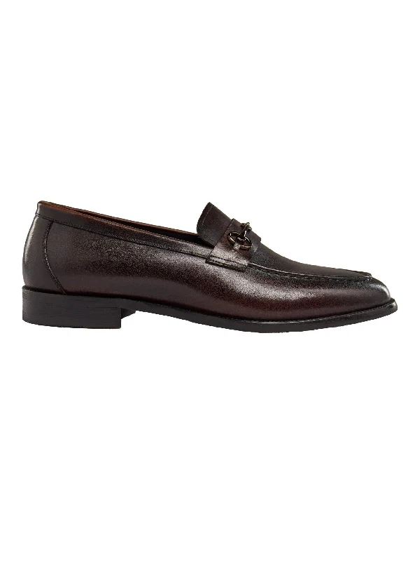 Men's loafers with a moc - toe designBROWN SNAFFLE BUCKLE LEATHER SHOES