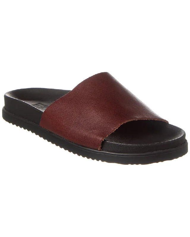 Men's sandals with a padded heelBruno Magli Vito Leather Sandal