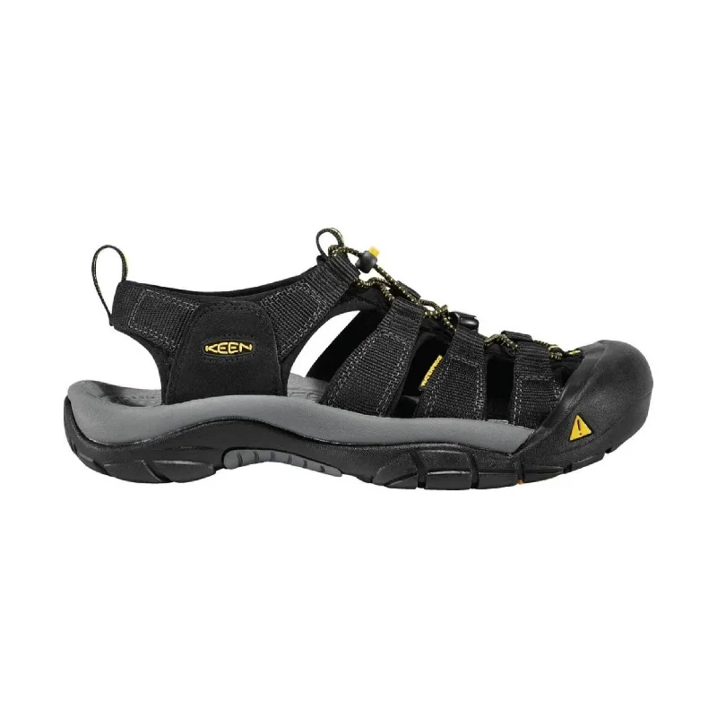 Men's sandals in a neutral color like black or brownKEEN Men's Newport H2 - Black