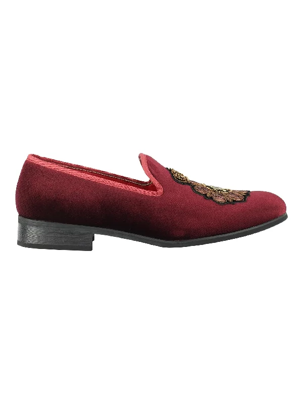 Men's loafers with a tassel front for a classic lookFAUX LEATHER EMBROIDERED VELVET LOAFERS IN MAROON