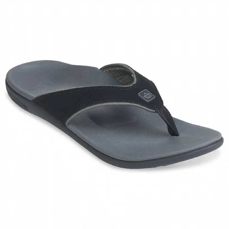 Men's sandals with a stretchy strap for a better fitMen's Yumi Plus Flip-Flops In Pewter