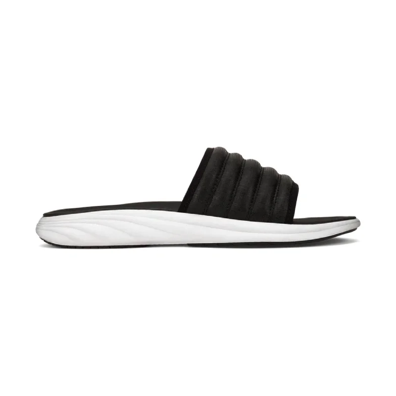 Men's sandals with a durable outer soleOlukai Men's Komo Slide - Black