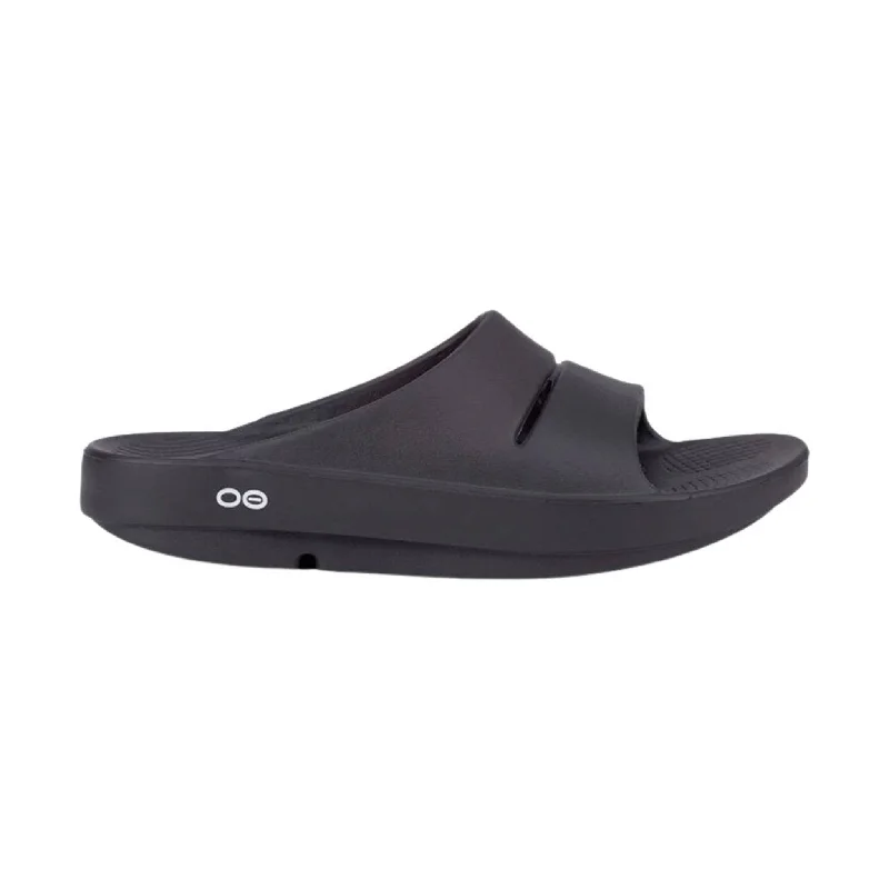 Men's sandals with a flexible sole for easy movementOOfos OOahh Slide - Black