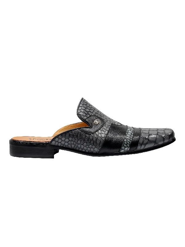 Men's loafers with a stretchy side panel for a better fitREAL LEATHER GREY PRINTED HALF SHOE