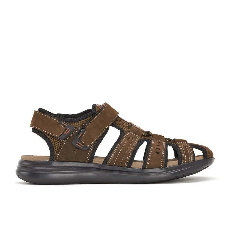 Men's sandals with a durable outer soleSaunders