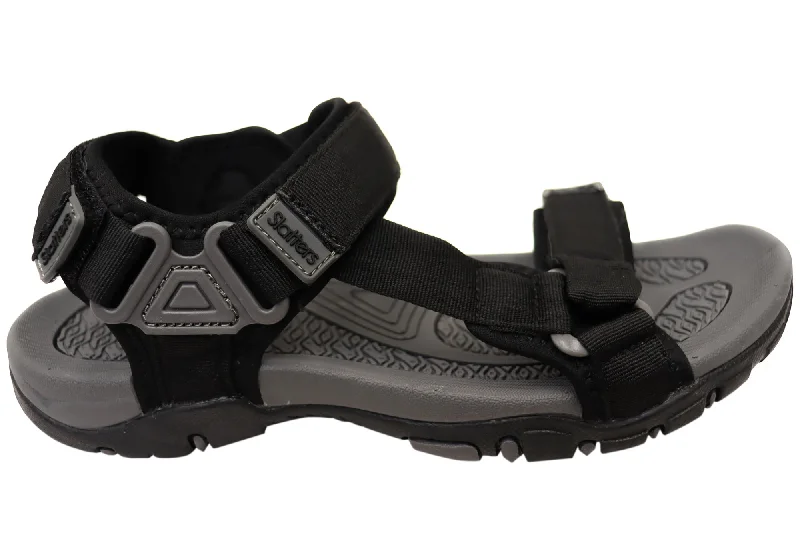 Men's sandals with a cushioned footbedSlatters Breakwater Mens Comfortable Adjustable Sandals