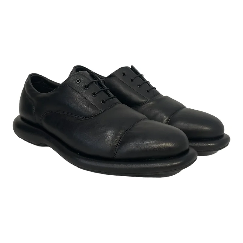 Men's Oxfords with a cap - toe design and a rubber heelClarks/MARTINE ROSE/Dress Shoes/UK 9/Leather/BLK/CUR OXFORD