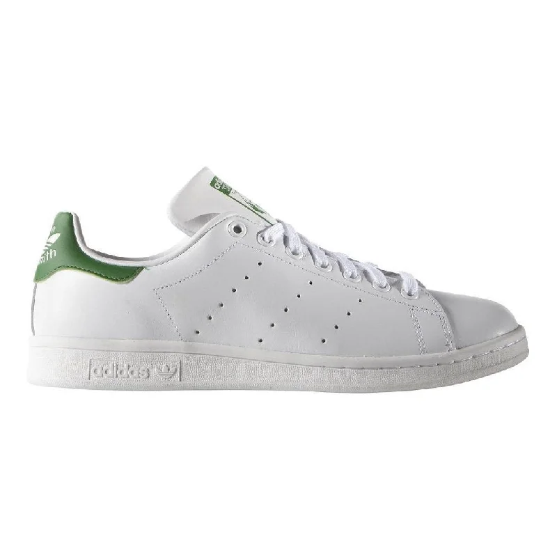 Men's Oxfords with a lace - up closure and a narrow fitAdidas Men's Stan Smith White/Green