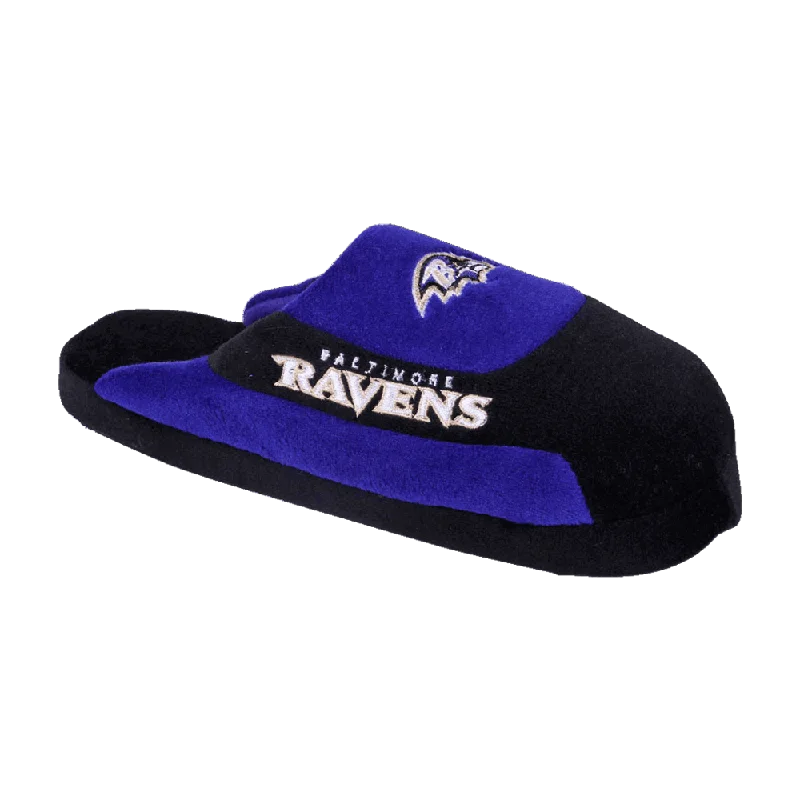 Men's slippers with a logo patch on the sideBaltimore Ravens Low Pro