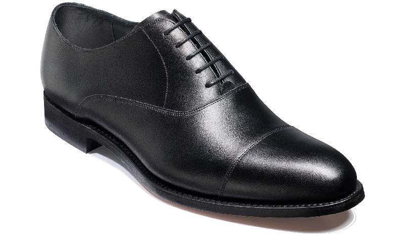 Men's Oxfords with a perforated leather strap for ventilationBank - Black Calf