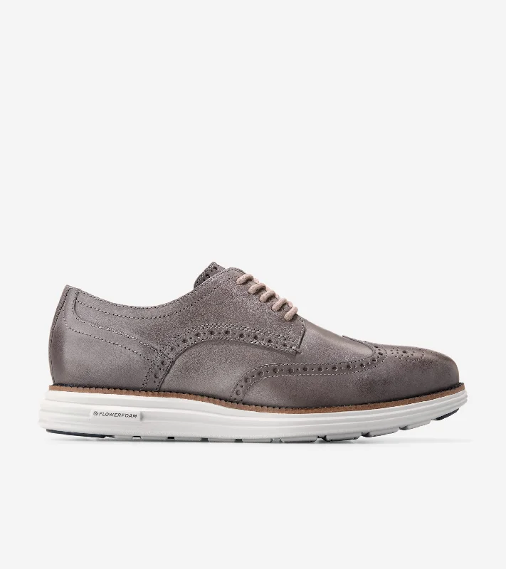 Men's Oxfords with a classic silhouette and a high - shine finishMen's ØriginalGrand Remastered Wingtip Oxford