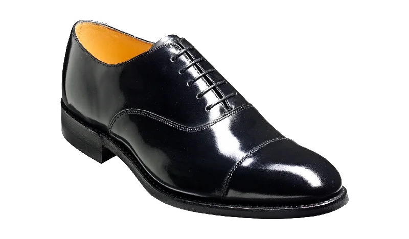 Men's Oxfords with a cap - toe design and a rubber heelCheltenham - Black Hi-Shine