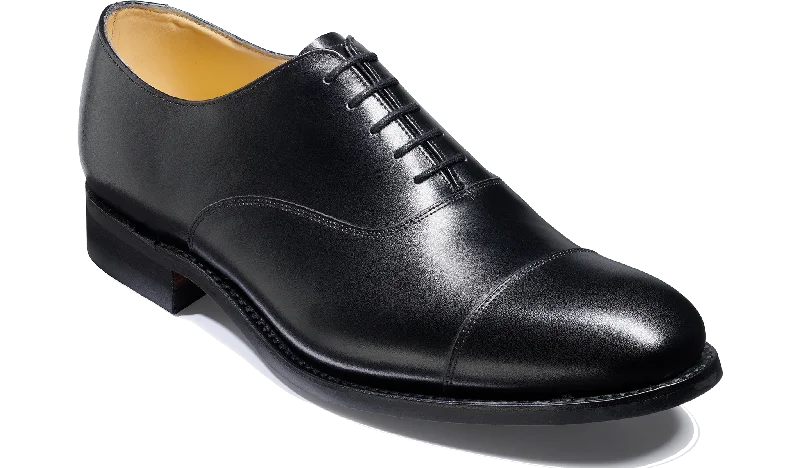 Men's Oxfords with a perforated leather strap for ventilationChigwell - Black Calf