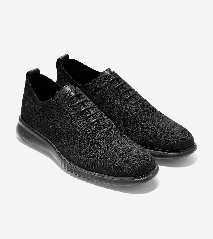 Men's Oxford shoes with a padded insole for all - day comfortCole Haan Men's 2.ZEROGRAND Wingtip Oxford