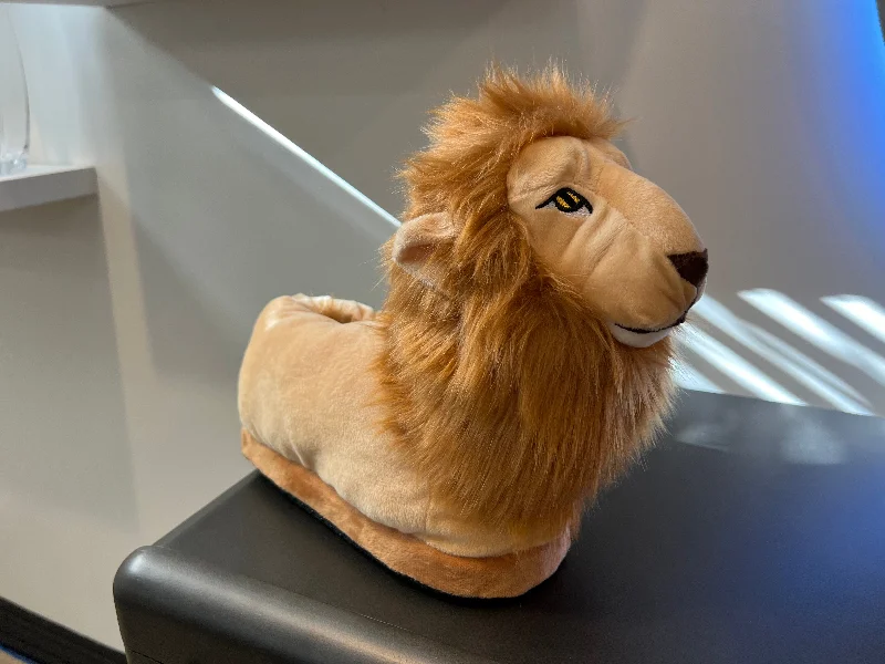 Men's slippers with a shock - absorbing midsoleLisa the Lion Slippers