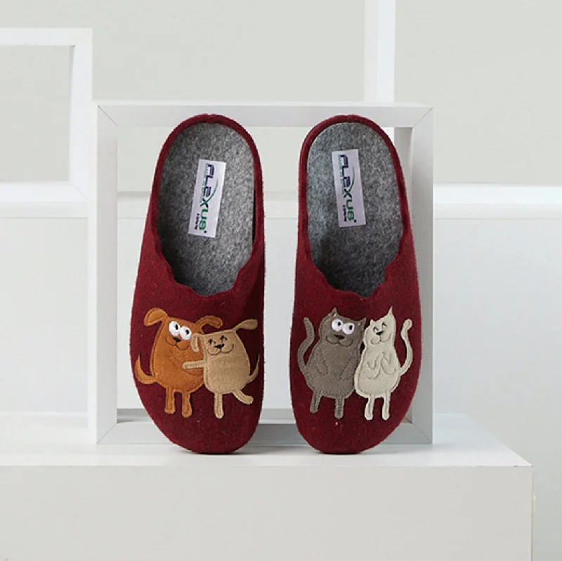 Men's plush slippers with a faux fur liningFlexus Petlove Slippers