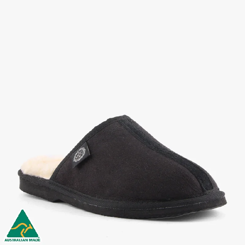 Men's slippers with a padded footbed for all - day comfortIAN BLACK SCUFF