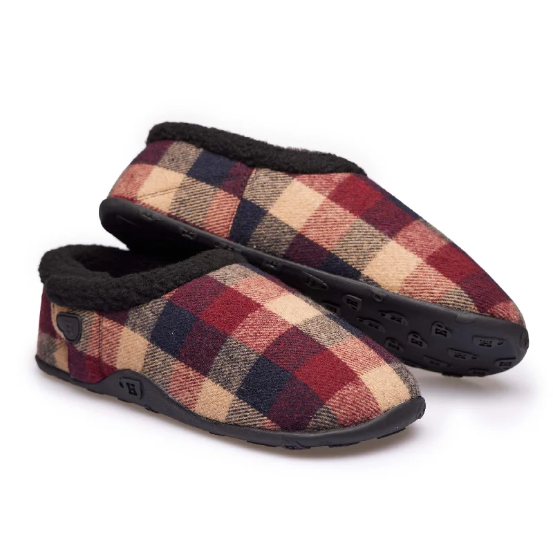 Men's slippers with a Velcro closure for easy on and offMax - Wine Navy Check Men's Slippers