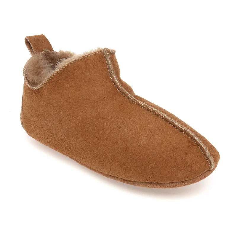 Men's slippers with a padded collar for comfortBerit Sheepskin Slippers - Chestnut