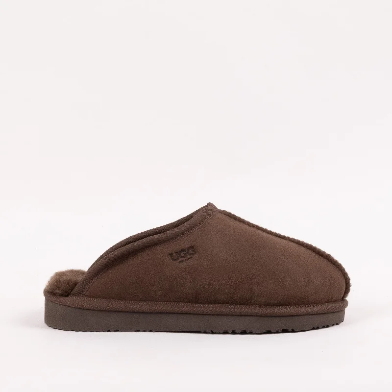 Men's slippers with a rubber sole for outdoor useMen's Charlie Clog