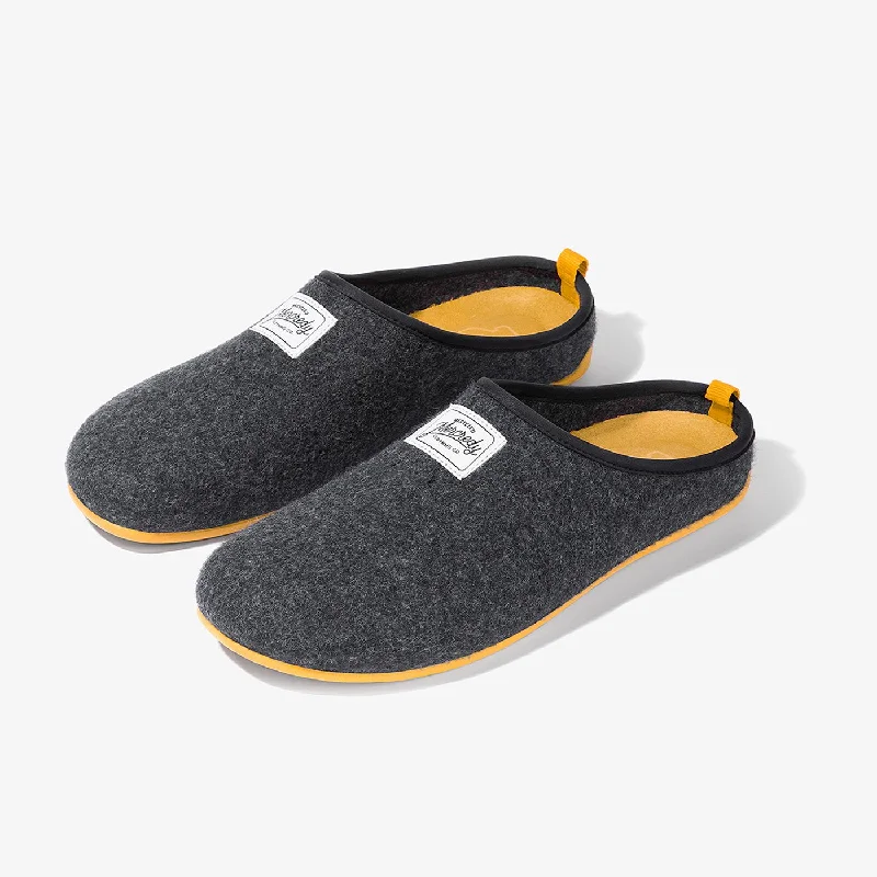 Men's slippers with a breathable fabric upperMercredy Men's Slippers, Black & Yellow