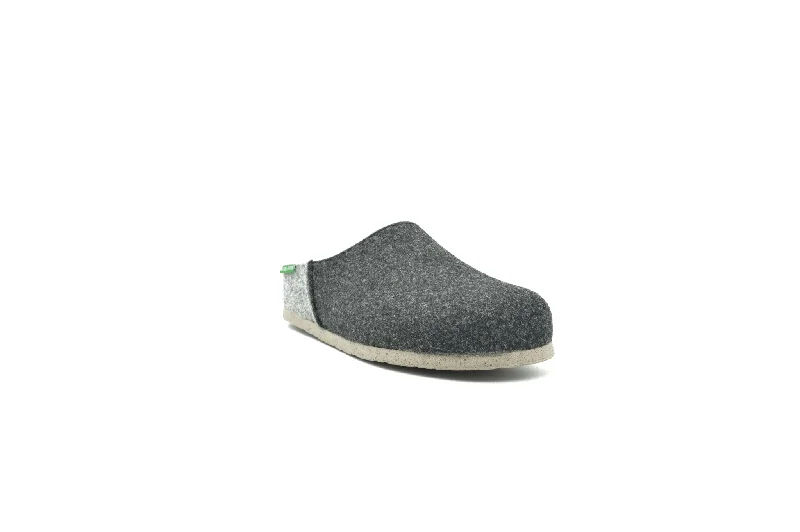 Leather men's slippers with a mule styleMEPHISTO Paddy Sweety Carbon