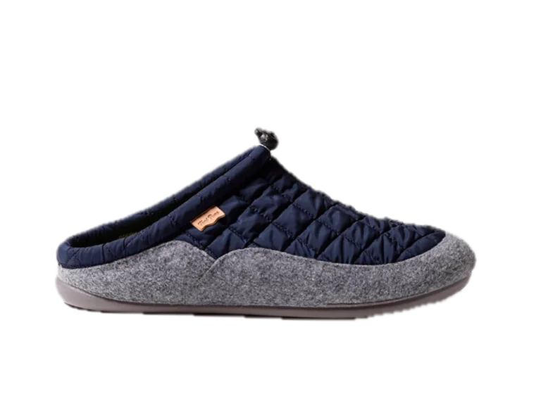 Men's slippers with a soft, flexible soleToni Pons Nadir Um Navy