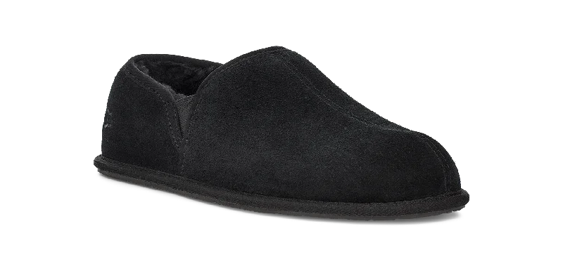 Men's slippers with a decorative pom - pom or tasselUGG Scuff Romeo II