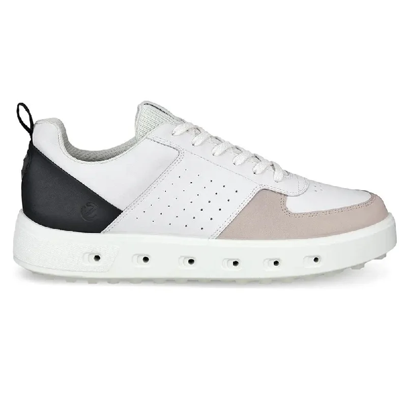 Golf shoes for playing on challenging coursesECCO Street 720 Spikeless Golf Shoes 2024