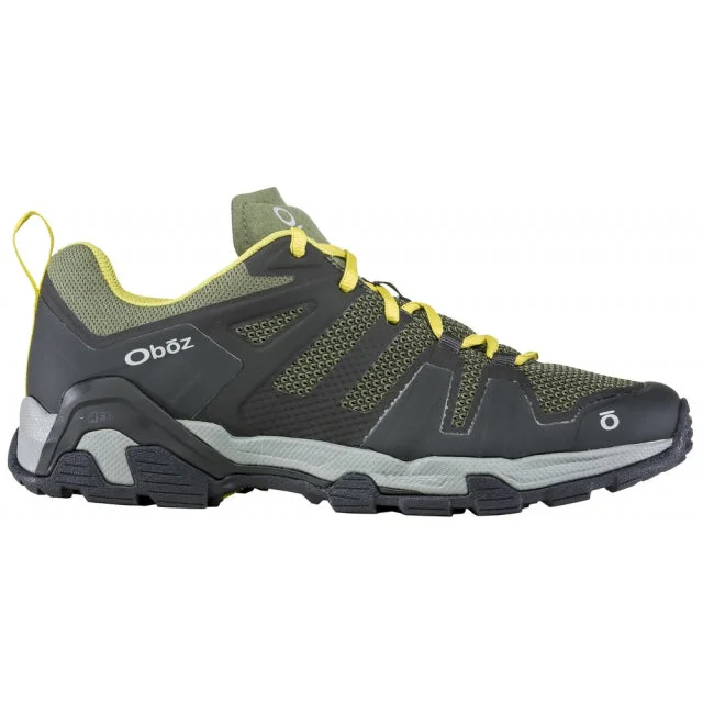 Insulated men's hiking boots for cold - weather hikingMen's Arete Low