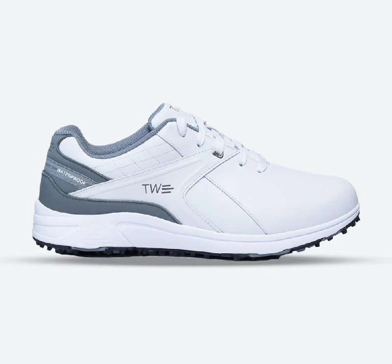 Golf shoes with a UV - resistant coatingMen's Wide Fit Treddwell Golf Proformer Shoes