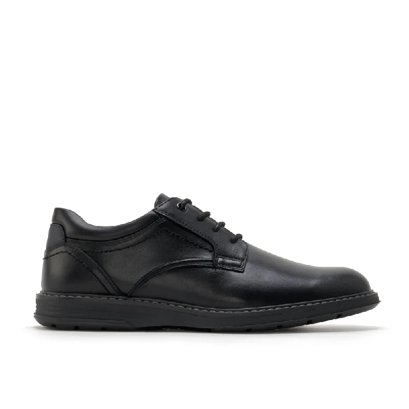 Men's formal shoes with a narrow toe boxBYRDE