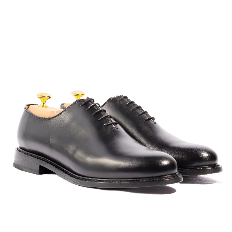 Men's formal shoes with a contrast stitching detailKingston