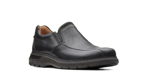 Men's formal shoes with a low - heeled designClarks Un Ramble Step Black